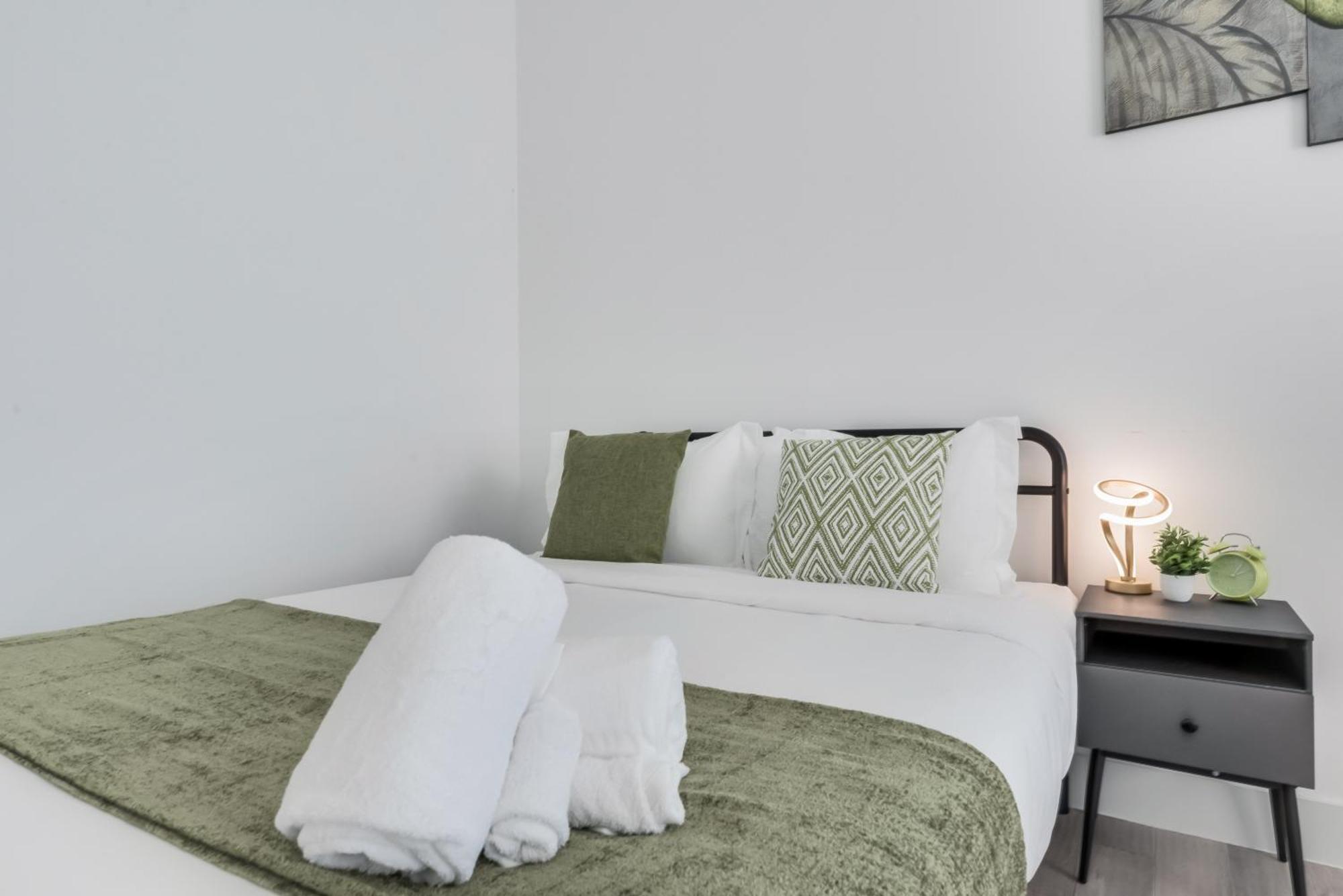 Contemporary 2Br I Gym I Parking I Workspace دالاس المظهر الخارجي الصورة